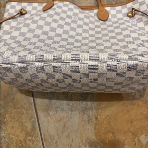 Louis Vuitton Never Full MM in great condition. - Picture 5 of 6